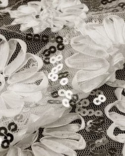 Вышивка на сетке арт. СВС-120-1-27061.001