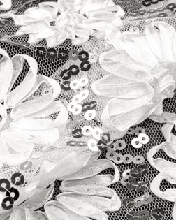 Вышивка на сетке арт. СВС-120-1-27061.001 Вышивка на сетке арт. СВС-120-1-27061.001