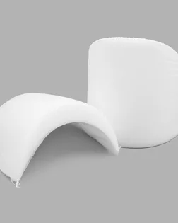 ВТ-20/А Плечевые накладки обшитые втачные из твердого поролона 20*120*175мм Hobby&Pro (белый) арт. АРС-65866-1-АРС0001197636