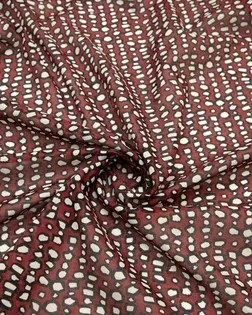 Купить Европейские ткани Батист блузочно-плательный с рисунком на бордовом фоне, цвет коричневый арт. ГТ-8418-1-ГТ-3-10294-2-21-1 оптом
