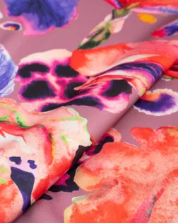Купить Ткань для намаза оттенок лиловый Шёлк стрейч "Виена" цветы арт. ПШП-138-5-21574.050 оптом в Набережных Челнах