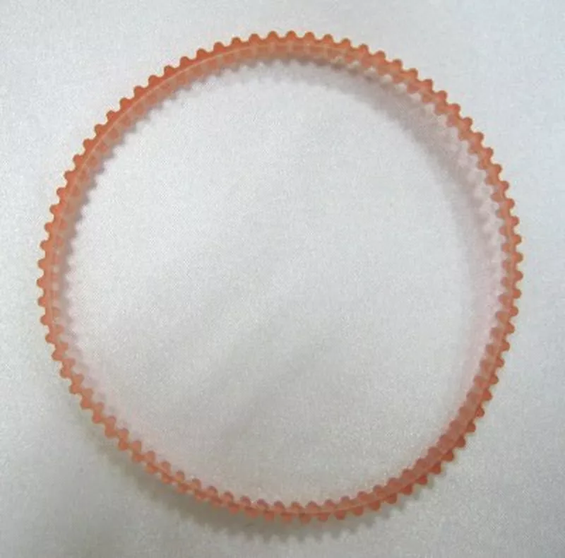 Ремень для швейной машины веритас. Ремень для швейной машины чайка 142м размер. Приводной ремень для швейной машины чайка 142м. Приводной ремень для швейной машины веритас 1290. Кожаный ремень для ножной швейной машинки длиной 195см.