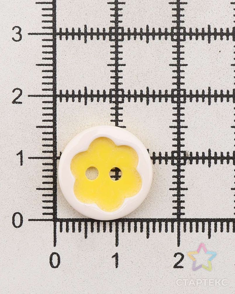 Б70Л15 (3.02-1023-15) Пуговица 'Цветочек' 24L (15мм) (50шт) 2 прокола, пластик (бело-желтый) арт. АРС-53893-1-АРС0001281613 3