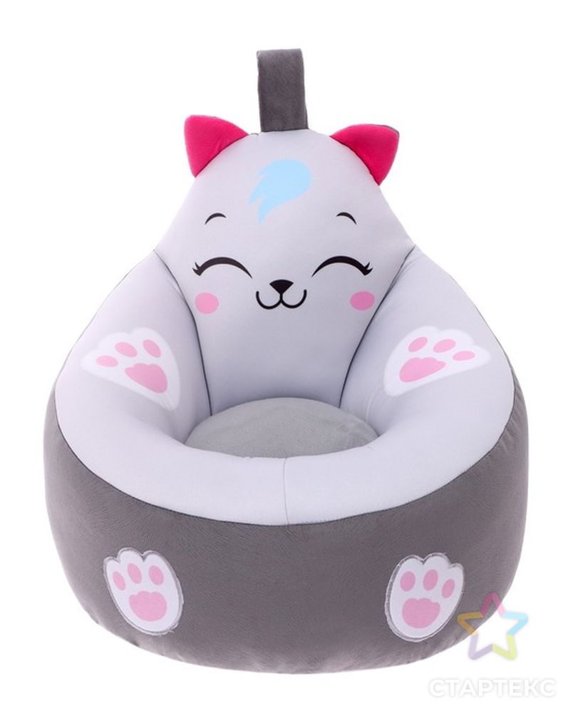 котенок. стул детский котенок. стул котят. детские стулья. кошка сидит на стуле.