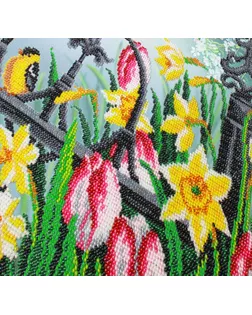 Купить Набор для вышивания бисером ПАУТИНКА Цветы весны 28х38 см арт. МГ-104480-1-МГ0956493 оптом в Караганде
