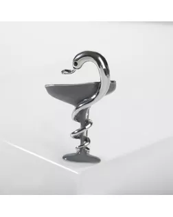 Брошь "Змея в геральдике" знак медицины, цвет серый  в серебре арт. СМЛ-130514-3-СМЛ0005600467