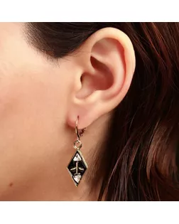 Серьги с эмалью «Самолёт», чёрно-белые в золоте арт. СМЛ-281586-1-СМЛ0009340208