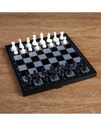 Игра настольная магнитная "Шахматы", чёрно-белые, в коробке, 24.5х24.5 см арт. СМЛ-50337-1-СМЛ0002590516