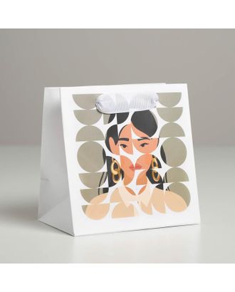 Пакет ламинированный квадратный Girl, 14 × 14 × 9 см арт. СМЛ-123466-1-СМЛ0005226224
