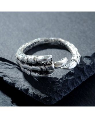 Кольцо "Перстень" костяная рука, цвет чернёное серебро, безразмерное арт. СМЛ-218722-1-СМЛ0007664802