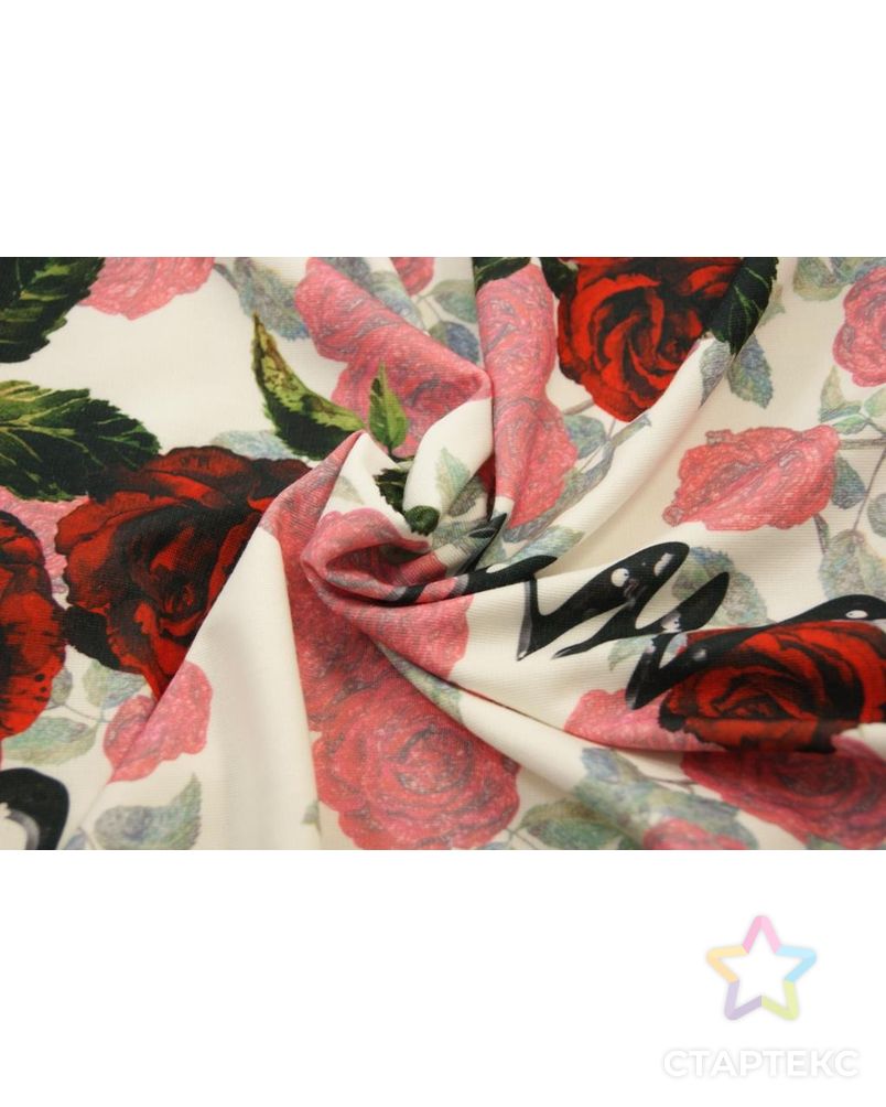 Ткань трикотажная плательная, цвет: на молочном фоне розы с надписью арт. ГТ-355-1-ГТ0021794 1