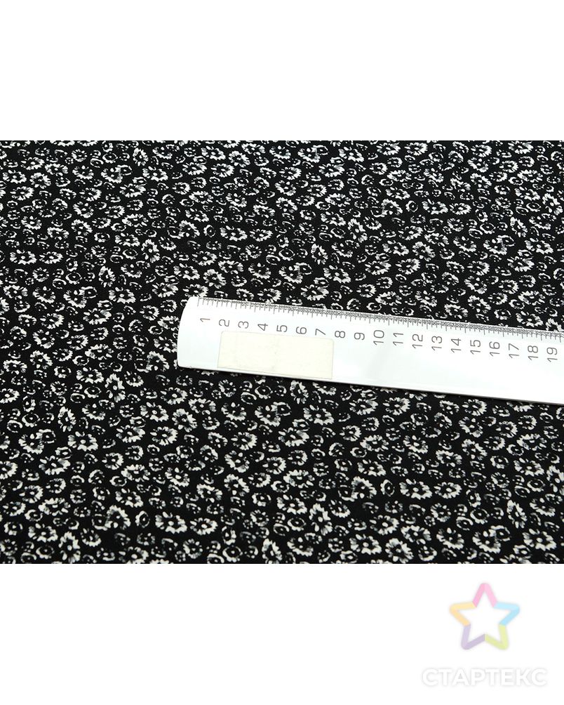 Штапель с черно-белыми цветочками арт. ГТ-5272-1-ГТ-43-6966-10-37-1