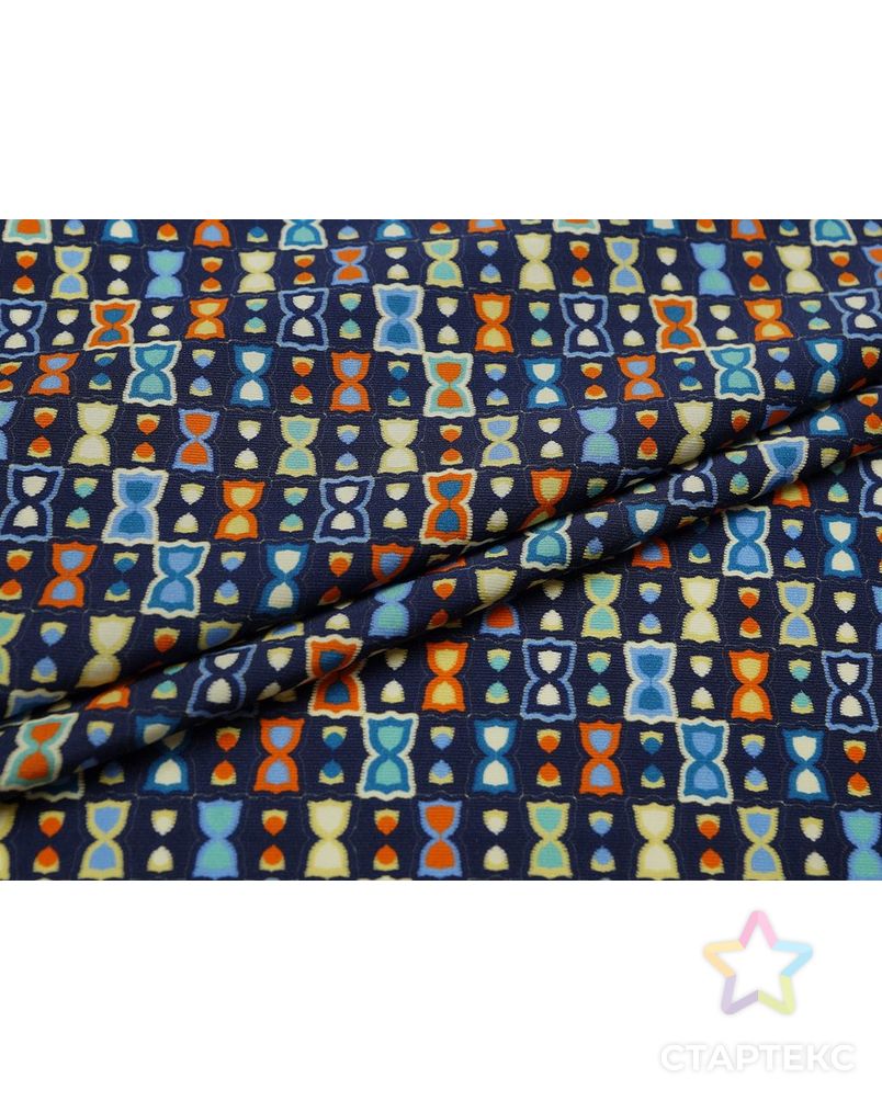 Прекрасный шелк с принтом песочные цвета на синем фоне арт. ГТ-2966-1-ГТ0047846