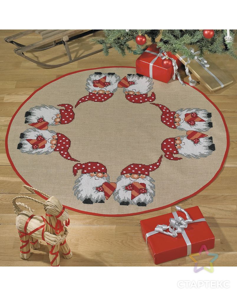 Набор для вышивания коврика под ёлку "Рождественские гномы" арт. ГЕЛ-12831-1-ГЕЛ0108848 1
