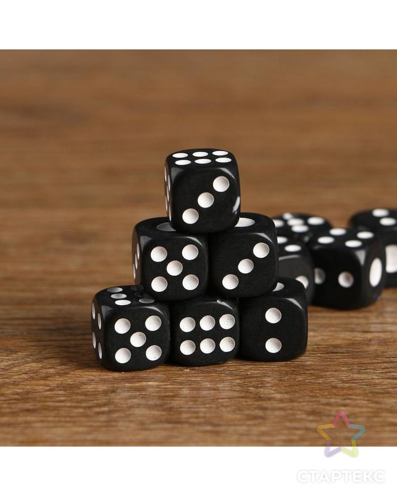 Кубики игральные 1,4 × 1,4 см, чёрные с белыми точками, фасовка 100 шт. арт. СМЛ-43002-1-СМЛ0001503025 1