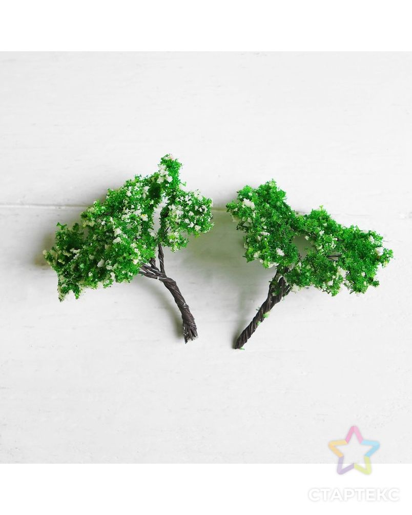 Миниатюра кукольная, набор 2 шт "Дерево" размер 1 шт 2х2х6,5 см, цв.зеленый с белым арт. СМЛ-8382-1-СМЛ3248043