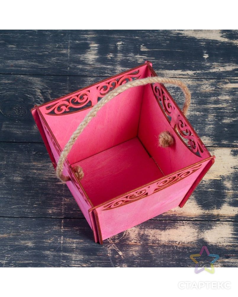Кашпо деревянное 17.9×14.2×17.3 см "Корзина счастья", ручка верёвка, розовый арт. СМЛ-143607-1-СМЛ0003638541