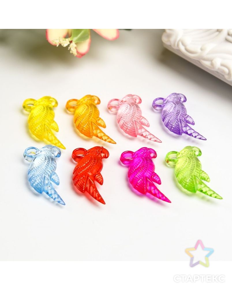 Декор для творчества пластик "Прозрачные цветные попугаи" набор 40 шт 2,8х0,9х0,4 см арт. СМЛ-14563-1-СМЛ3812510 3