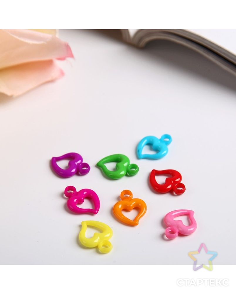 Декор для творчества пластик "Изогнутые яркие сердечки" набор 60 шт 1,9х1,5 см арт. СМЛ-16915-1-СМЛ3971358