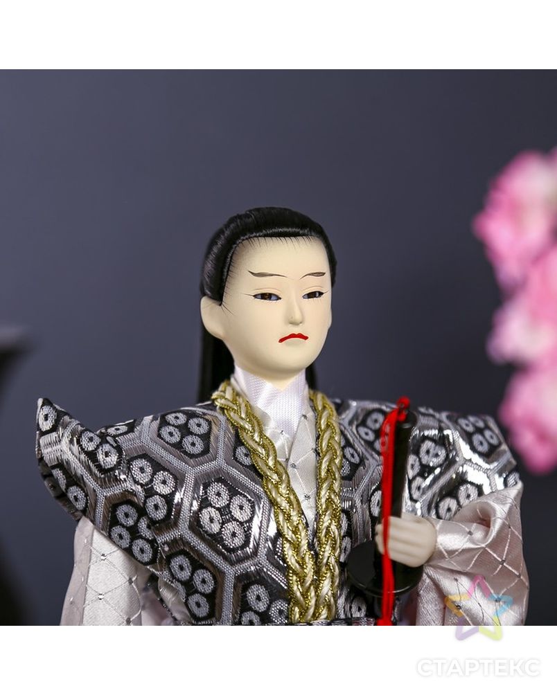 Кукла коллекционная "Самурай в сером кимоно с мечом" 30х12,5х12,5 см арт. СМЛ-66459-1-СМЛ0004147028 5