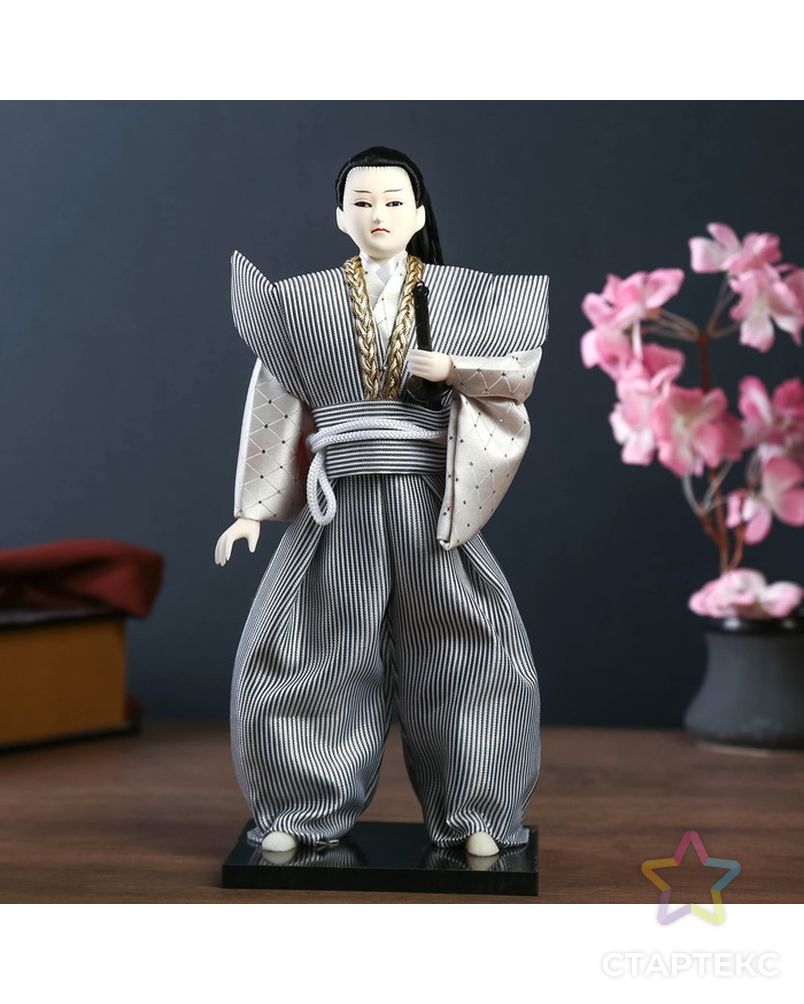 Кукла коллекционная "Самурай в сером кимоно с мечом" 30х12,5х12,5 см арт. СМЛ-66459-1-СМЛ0004147028 6