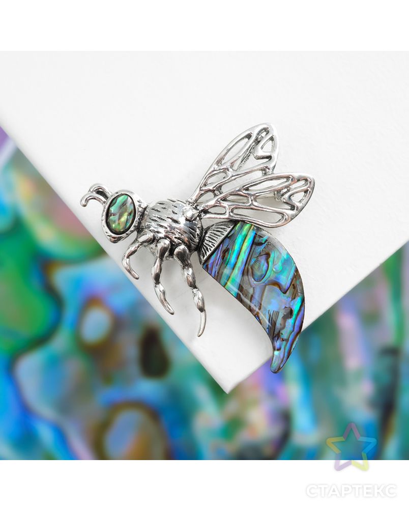 Брошь "Галиотис" пчёлка профиль, цвет зелёный в серебре арт. СМЛ-33452-1-СМЛ4304945 1
