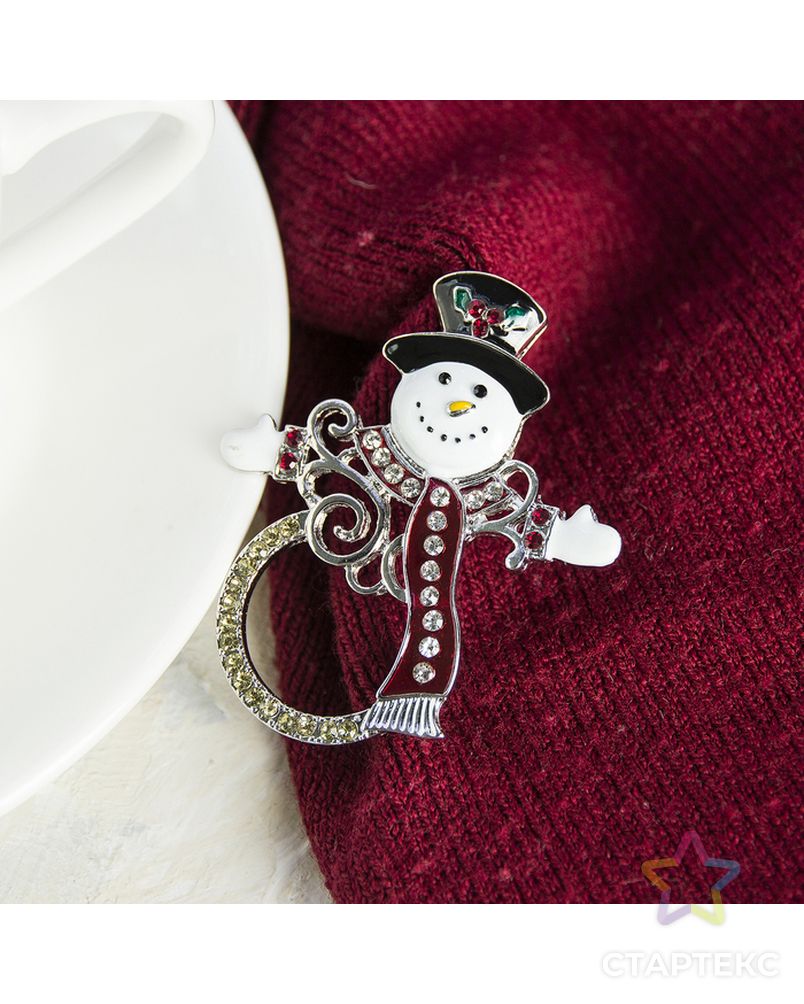Брошь "Новогодняя сказка" снеговик контурный, цветная в золоте арт. СМЛ-36760-1-СМЛ0004311359 3