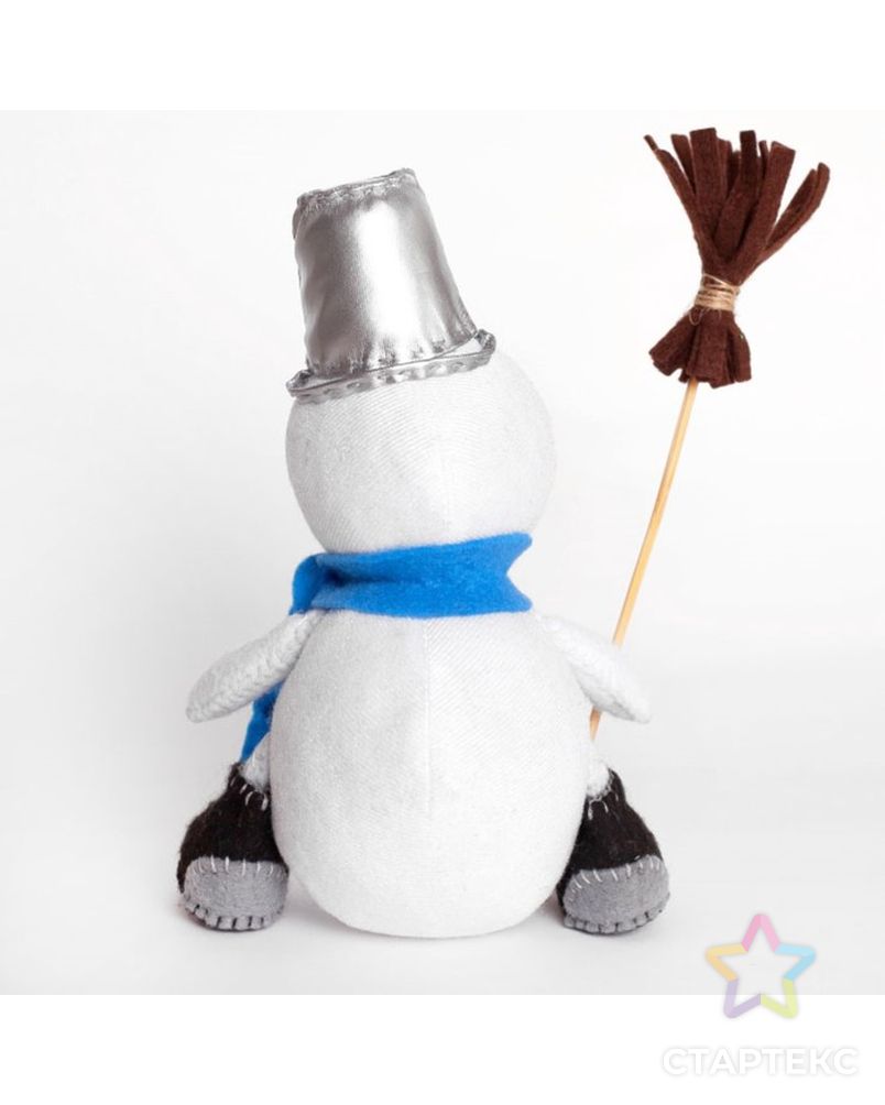 Набор для создания игрушки из фетра "Снеговик" 18,5 см арт. СМЛ-106650-1-СМЛ0004712983