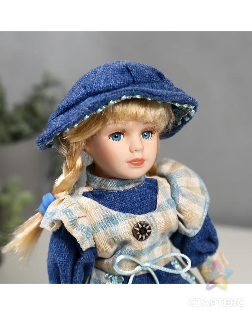 Кукла коллекционная керамика "Алиса в джинсовом платье с клетчатой накидкой" 30 см арт. СМЛ-137526-1-СМЛ0004822705 5