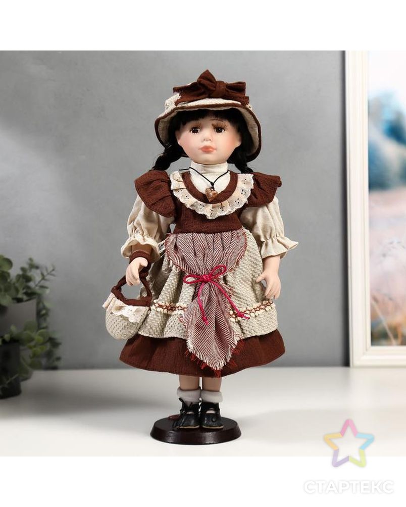 Кукла коллекционная керамика "Рита в бордовом платье с передником" 40 см арт. СМЛ-137540-1-СМЛ0004822722 1