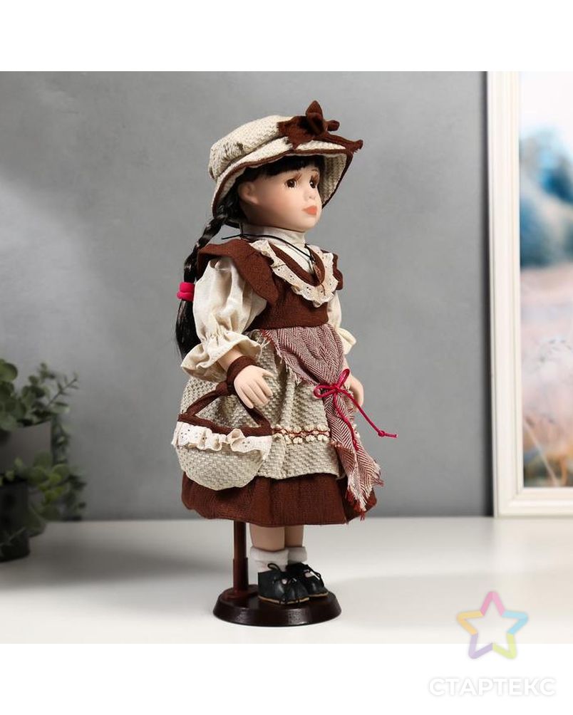 Кукла коллекционная керамика "Рита в бордовом платье с передником" 40 см арт. СМЛ-137540-1-СМЛ0004822722 2