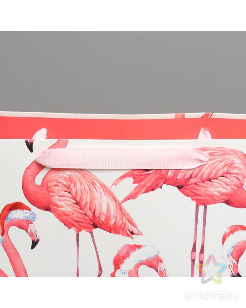 Пакет ламинированный вертикальный «Новогодний фламинго», L 31 × 40 × 11,5 см арт. СМЛ-101498-1-СМЛ0004843400