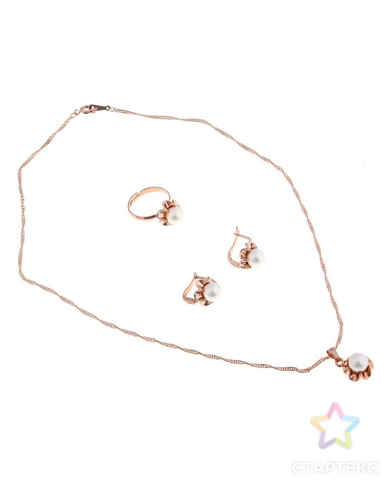 Гарнитур 3 предмета: серьги, кулон, кольцо безразмерное "Эдель" с жемчугом цветок, цвет белый в золоте арт. СМЛ-19546-1-СМЛ0494481