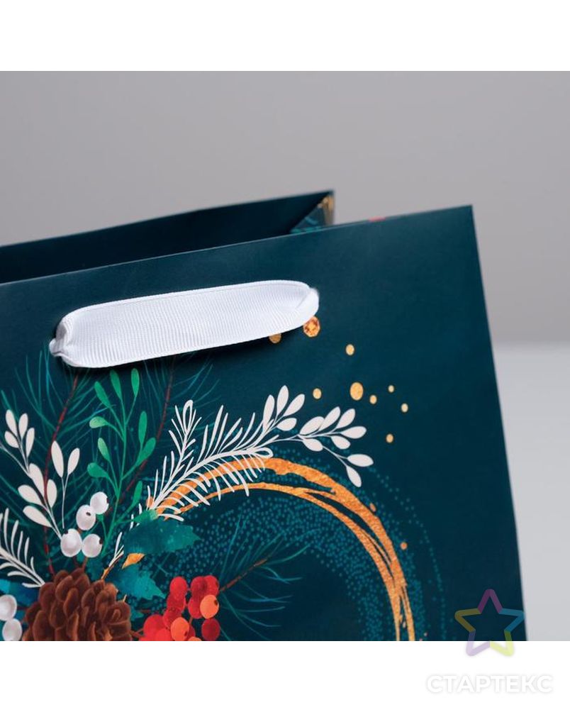 Пакет ламинированный квадратный «Новогодняя ботаника», 14 × 14 × 9 см арт. СМЛ-107497-3-СМЛ0004984227 3
