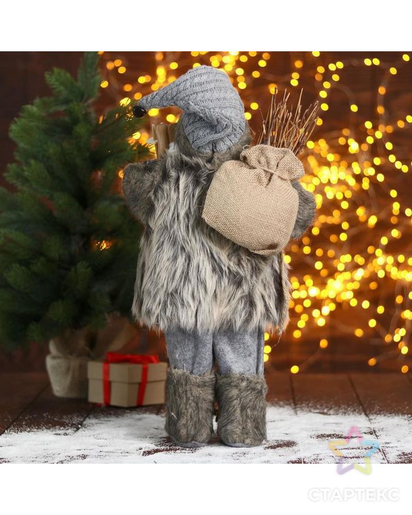 Дед Мороз "В сером костюме с лыжами" 23х45 см арт. СМЛ-91238-1-СМЛ0005036036 3