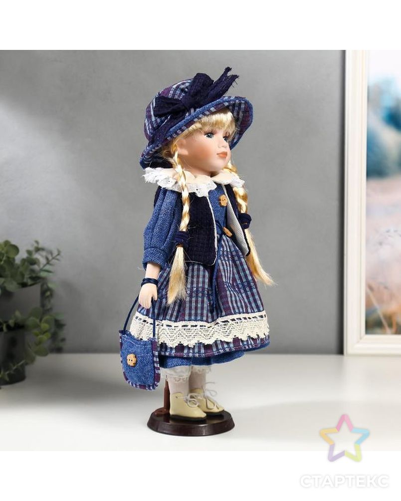 Кукла коллекционная керамика "Маруся в синем платье в клетку" 40 см арт. СМЛ-136858-1-СМЛ0005053262 3