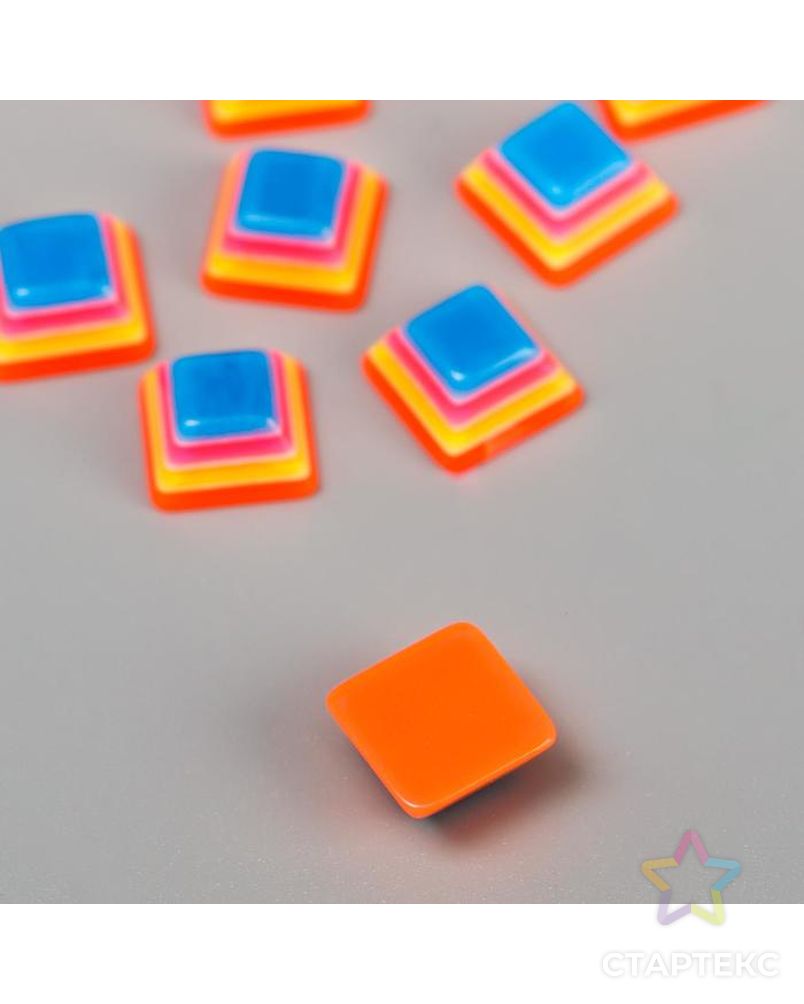 Декор для творчества пластик "Полосатые пирамидки" оранжево-синие набор 10 шт 1,1х1,1 см арт. СМЛ-94986-1-СМЛ0005191023 2