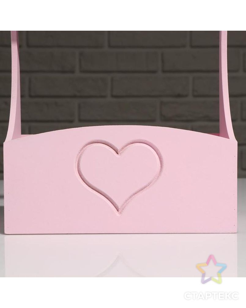 Кашпо деревянное "Symmetric Heart, сердце", с ручкой, розовый, 25×12,5×10(28) см арт. СМЛ-133645-1-СМЛ0005274044