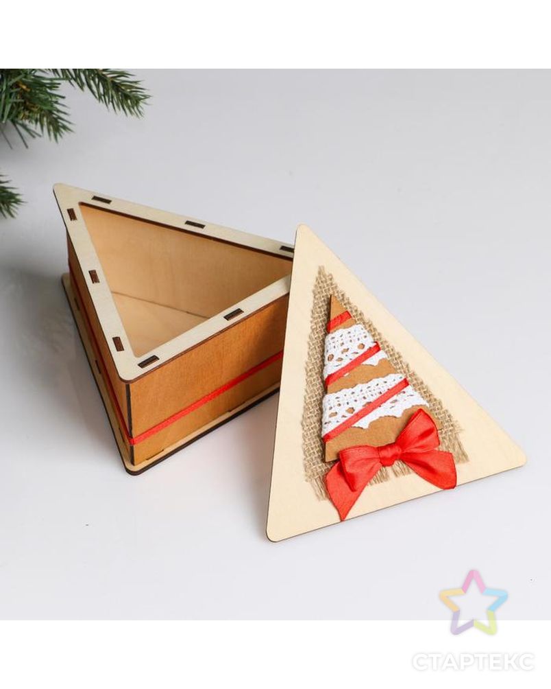 Коробка деревянная, 14.5×13.5×6.5 см "Новогодняя. Треугольник и ёлка", подарочная упаковка арт. СМЛ-121995-1-СМЛ0005400566 2