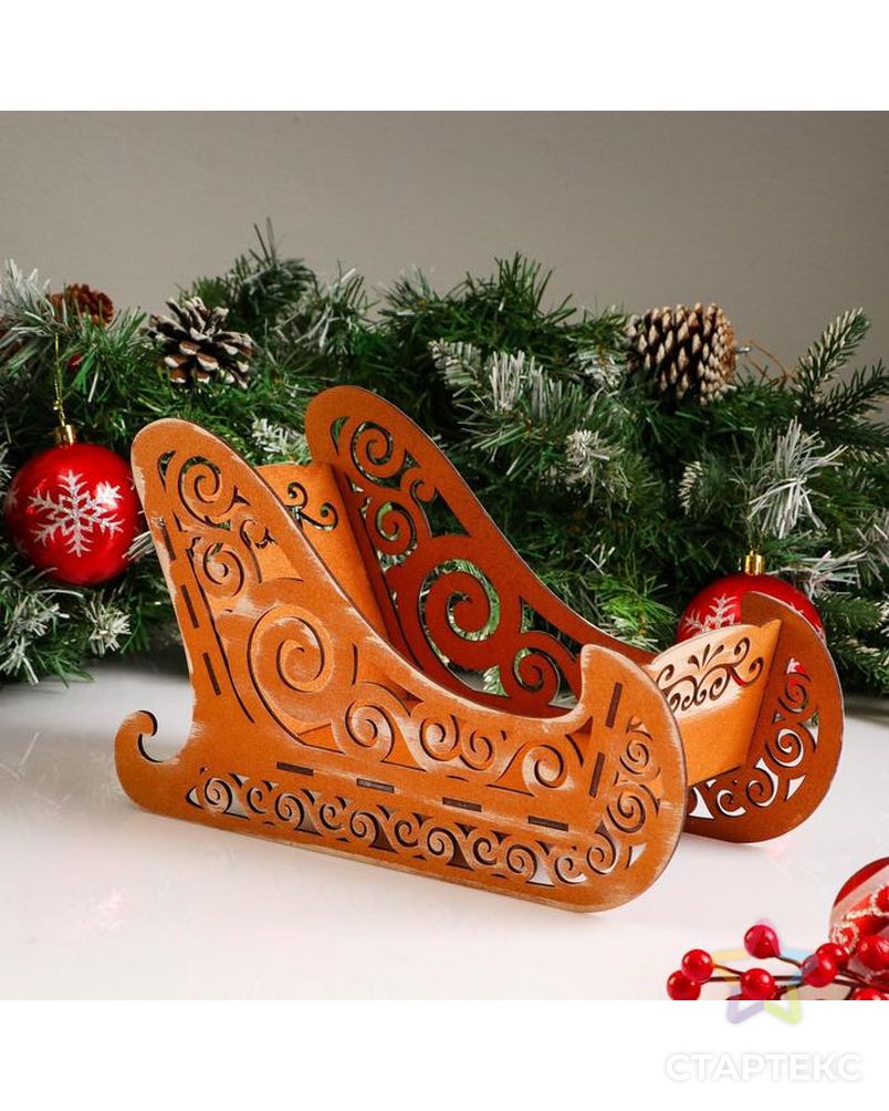 Кашпо деревянное, 32×13×19 см "Новогоднее. Сани с вензелями", подарочная упаковка арт. СМЛ-155048-1-СМЛ0005400570 1