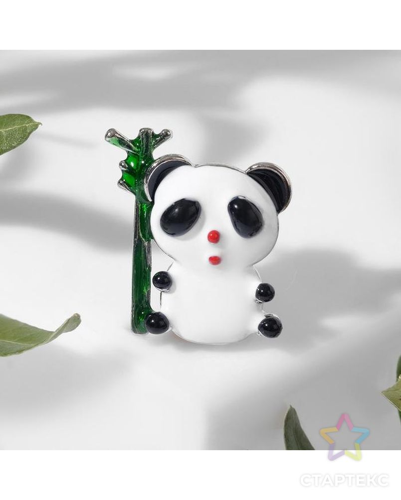 Брошь "Панда" малыш с бамбуком, цветная в серебре арт. СМЛ-180885-1-СМЛ0005553839 1
