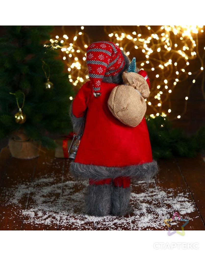 Дед Мороз "В красном клетчатом свитере, с фонариком" 23х45 см арт. СМЛ-185072-1-СМЛ0006938353 4