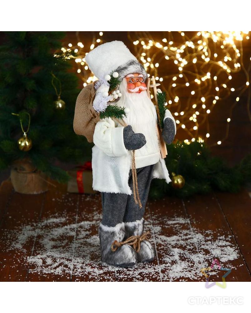 Дед Мороз "В белом свитере, с лыжами" двигается, 17х45 см арт. СМЛ-185084-1-СМЛ0006938369 2