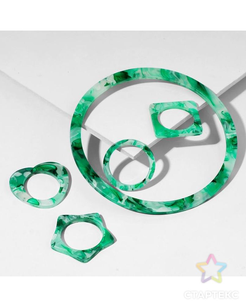 Набор 5 предм: браслет и 4 кольца из акрила "Тень", цвет бело-зелёный, d=6.3, размер 16, 17   697048 арт. СМЛ-168961-1-СМЛ0006970488 1