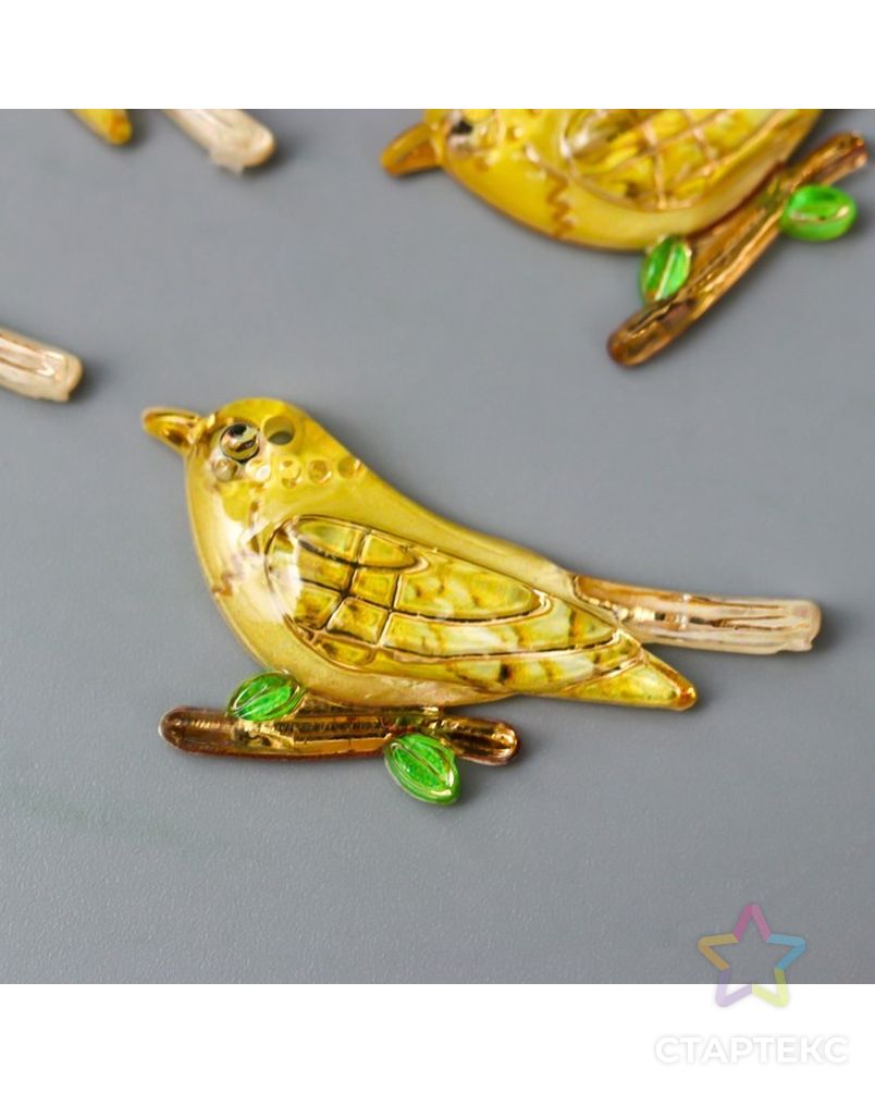 Декор для творчества пластик "Птица на ветке жёлтая" с золотом 1,6х3,1 см арт. СМЛ-201307-1-СМЛ0007322339 1